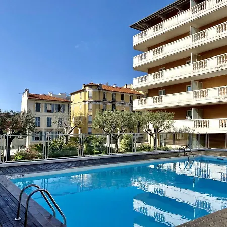 Le Dome Ap4297 By Riviera Holiday Homes Nizza